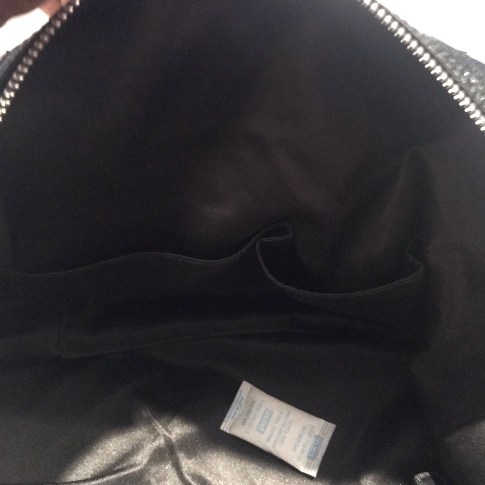 Coach Handbag - Picture 7 of 8